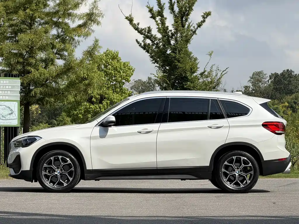 BMW X1 — миниатюра 17