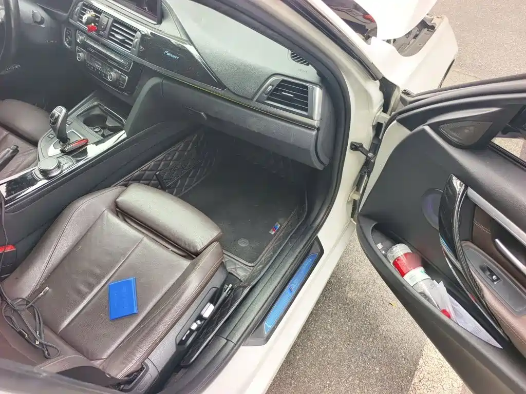 BMW 3 Series — миниатюра 18