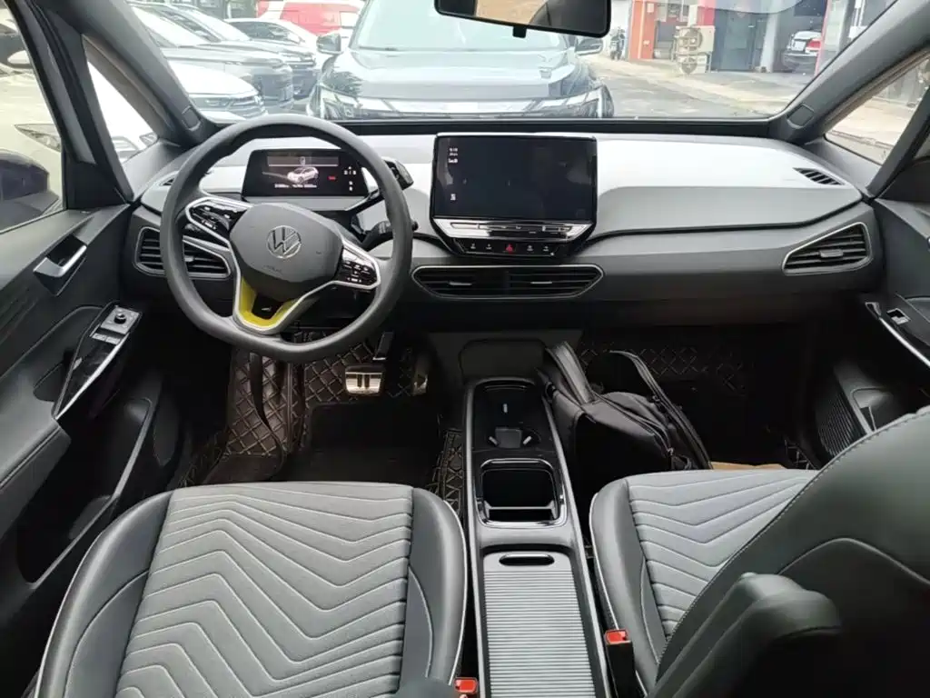 Volkswagen ID.3 — миниатюра 10