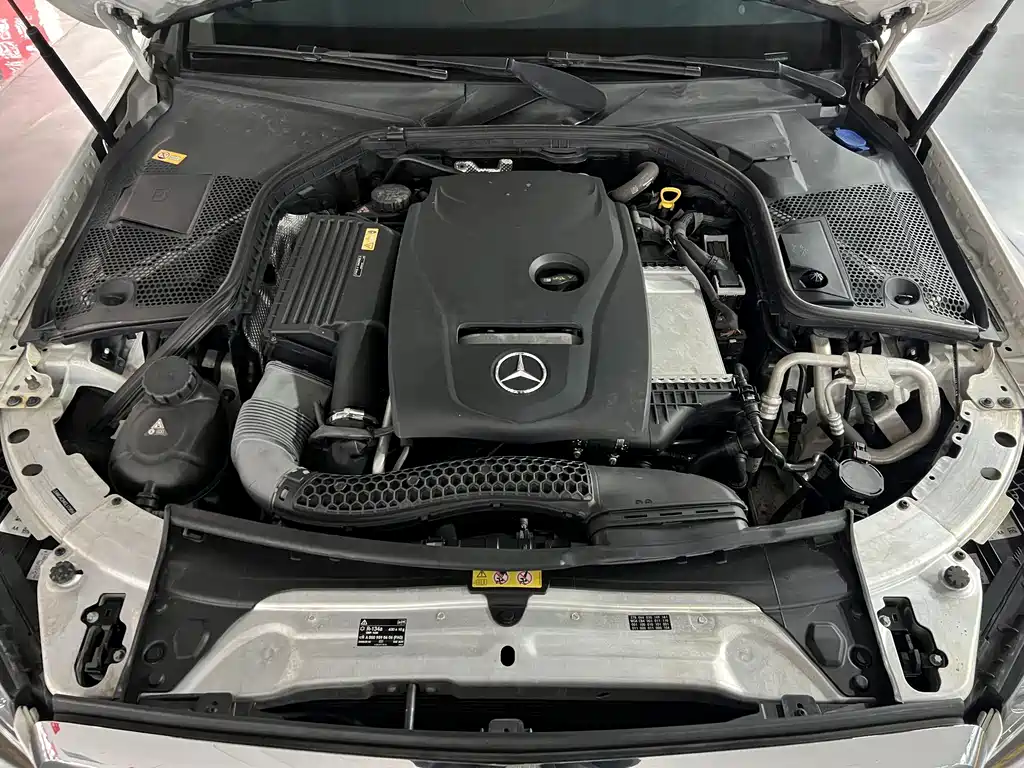 MERCEDES-BENZ C CLASS