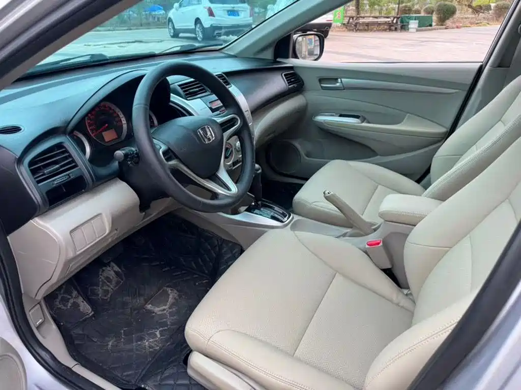 Honda City Classic — миниатюра 7