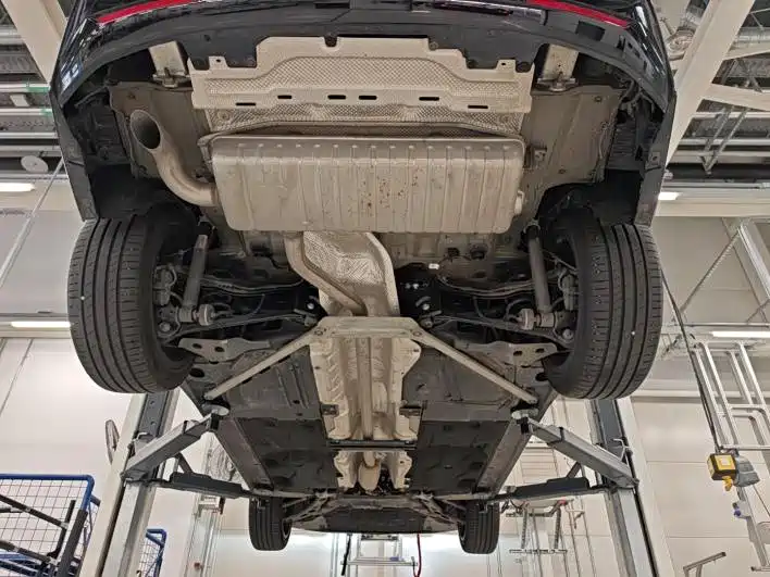 BMW 2 Series — миниатюра 13
