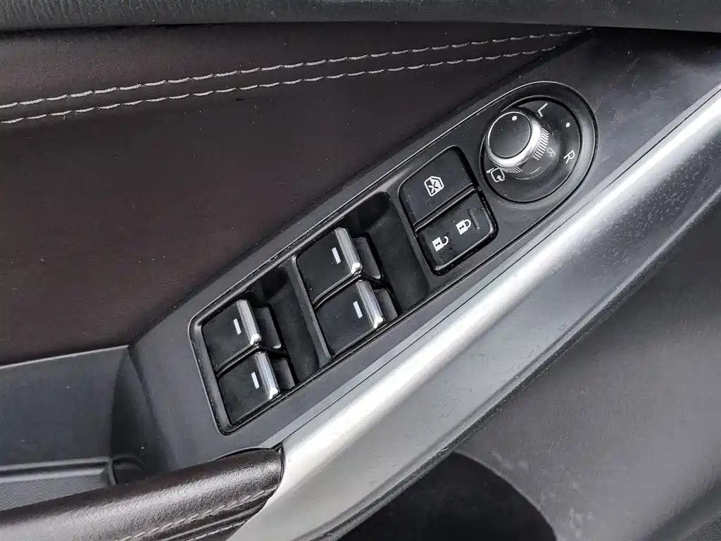 Mazda Atenza 2017 2.5L
