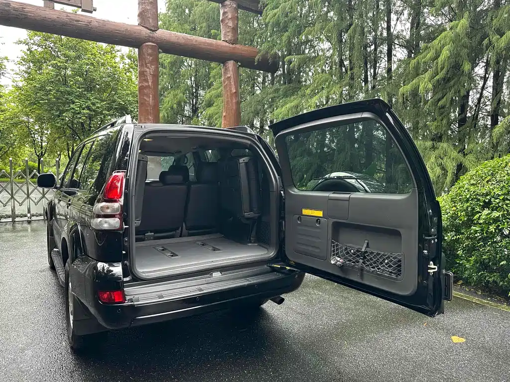Toyota Land Cruiser Prado 2004 GX 2.7 AT