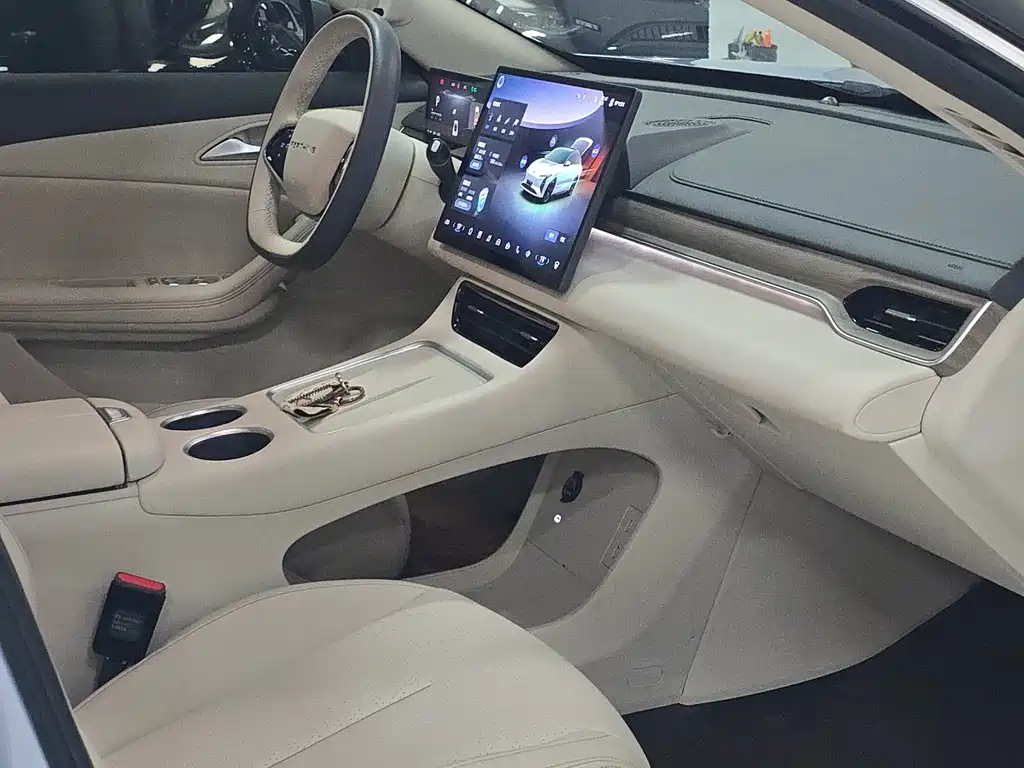 Fengxing Xinghai S7 — миниатюра 7