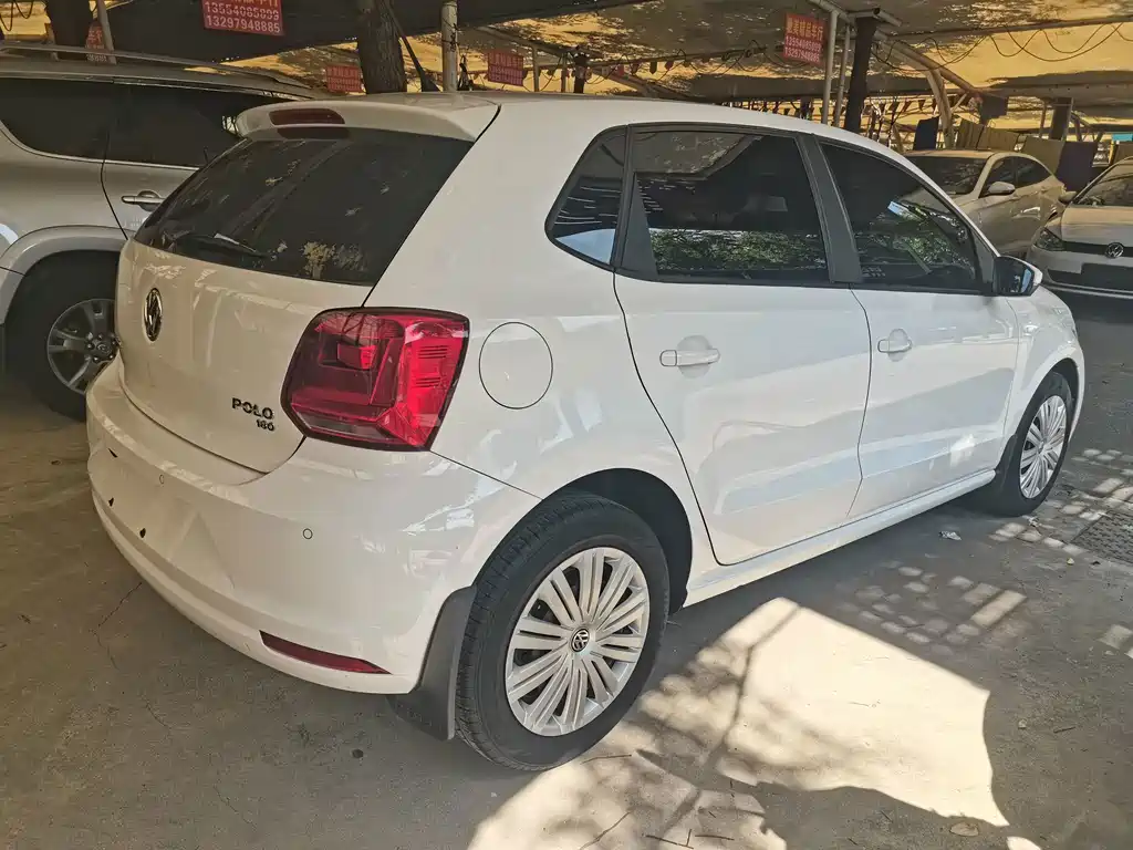 Volkswagen Polo — миниатюра 8