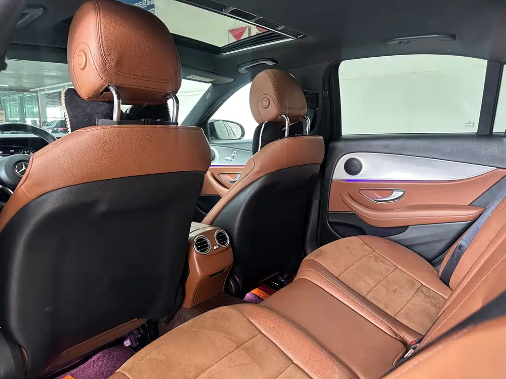 MERCEDES-BENZ E CLASS