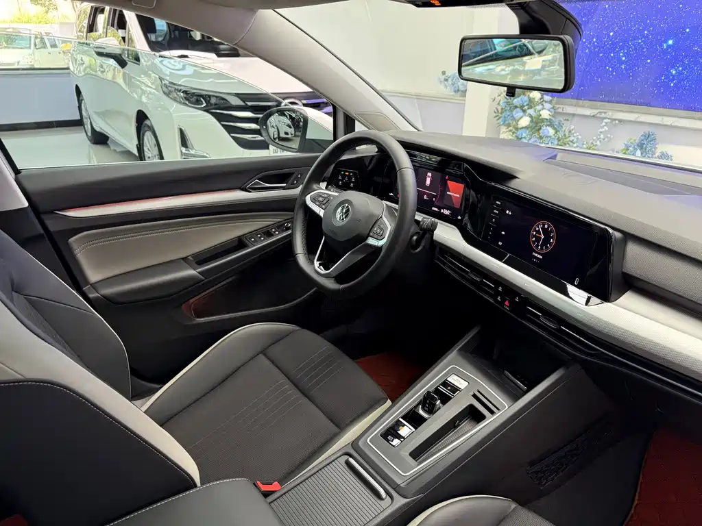 Volkswagen Golf — миниатюра 20