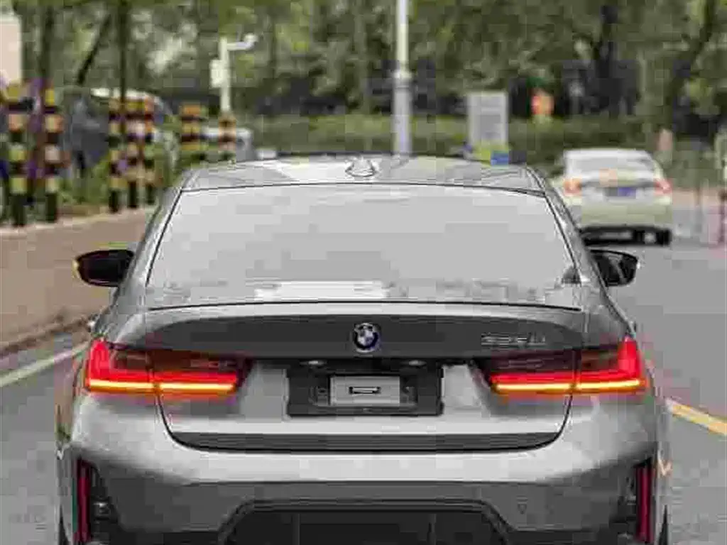 BMW 3 Series — миниатюра 4