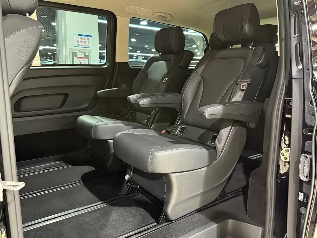 Mercedes-Benz Vito — миниатюра 6
