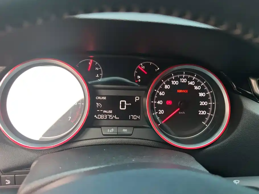 Peugeot 408 — миниатюра 14