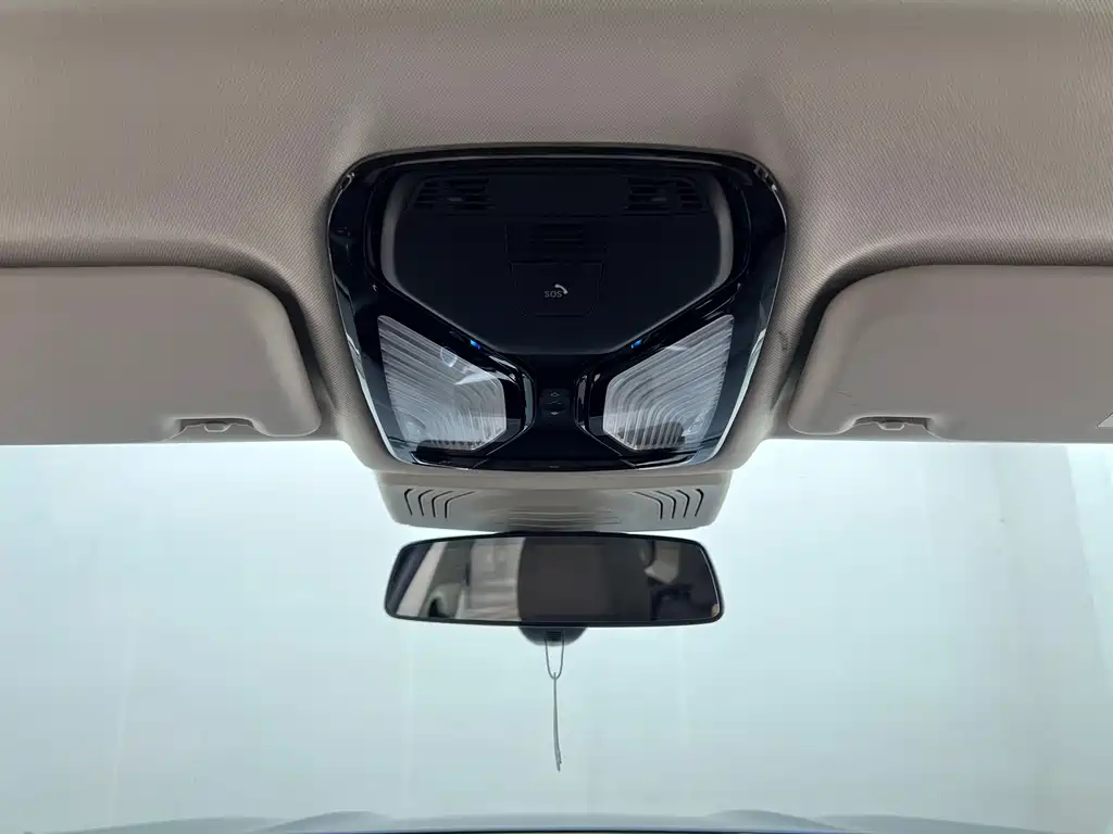BMW iX3 — миниатюра 24