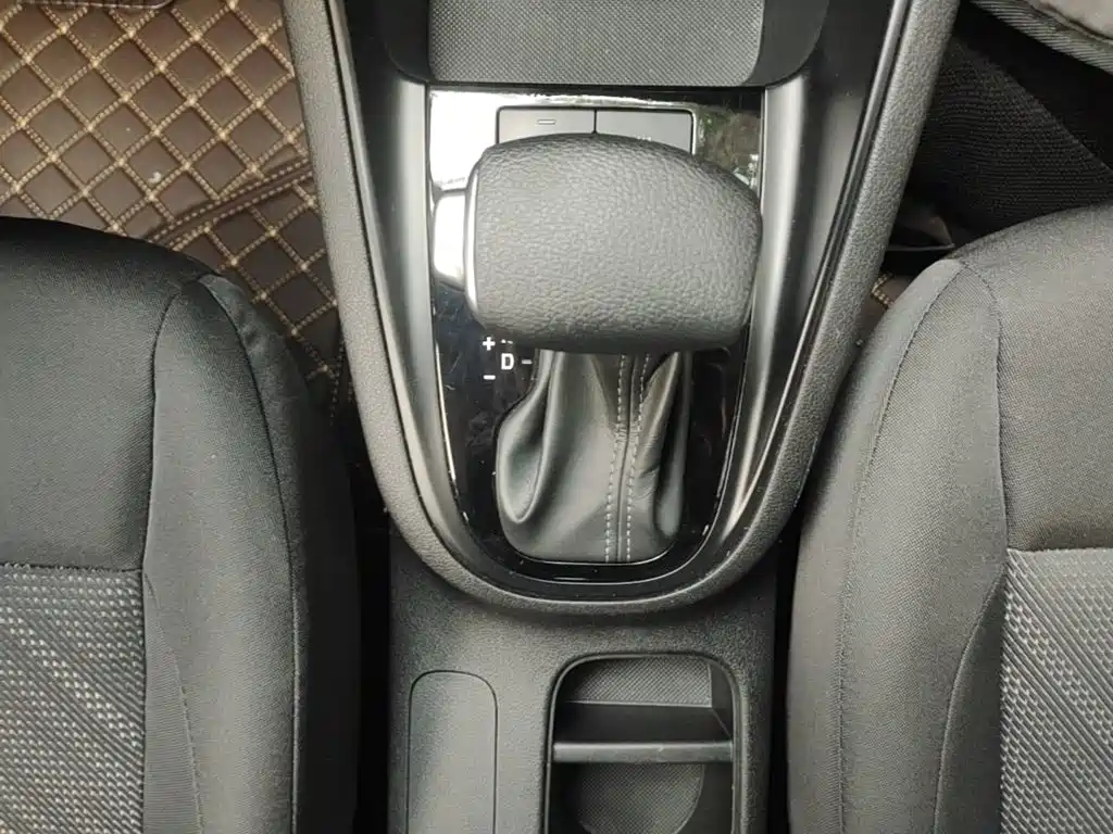 Kia Forte — миниатюра 14