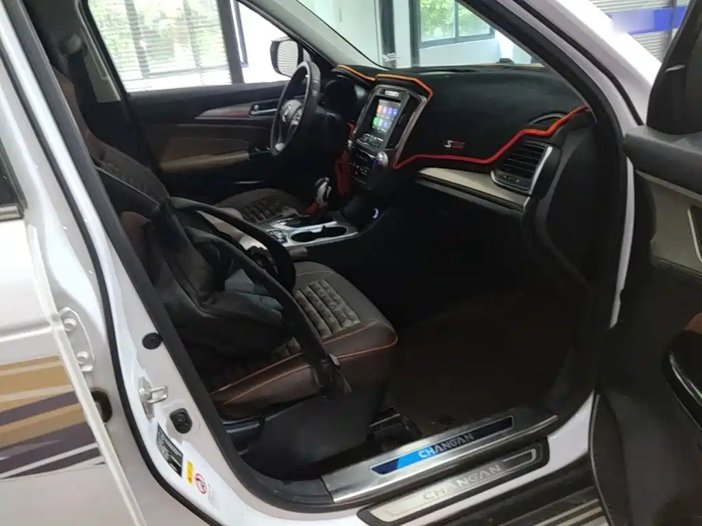 Changan CS95 — миниатюра 25
