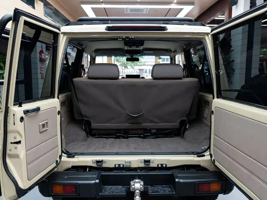 Toyota Land Cruiser — миниатюра 19