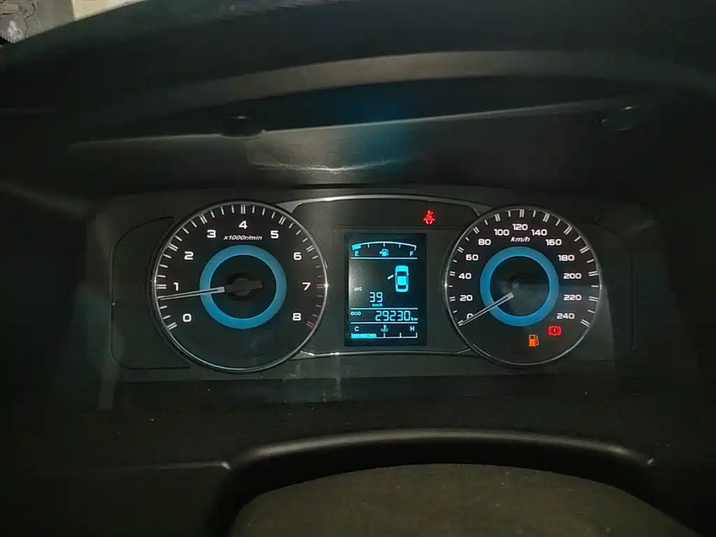 Geely Vision — миниатюра 12