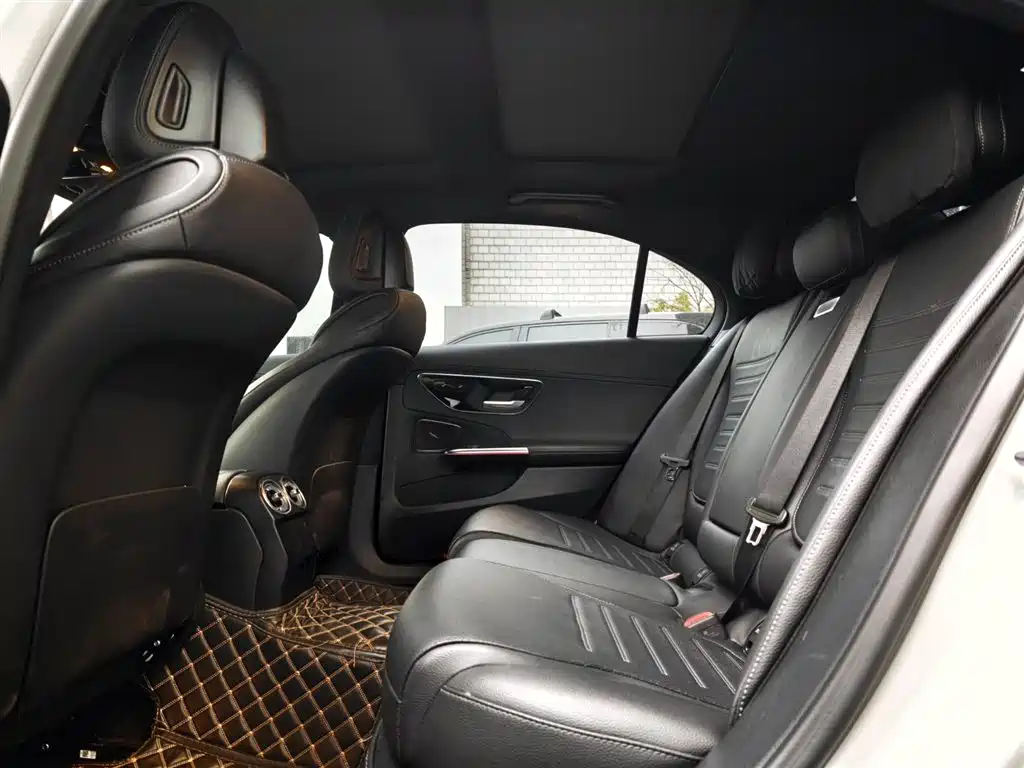 MERCEDES-BENZ C CLASS