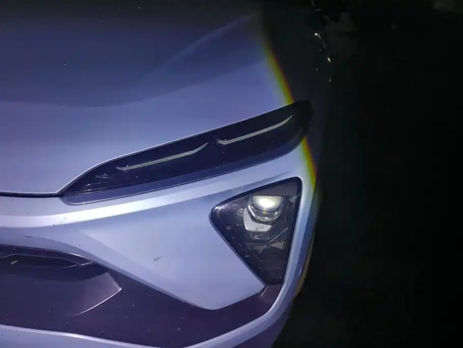NIO ES6 — миниатюра 5
