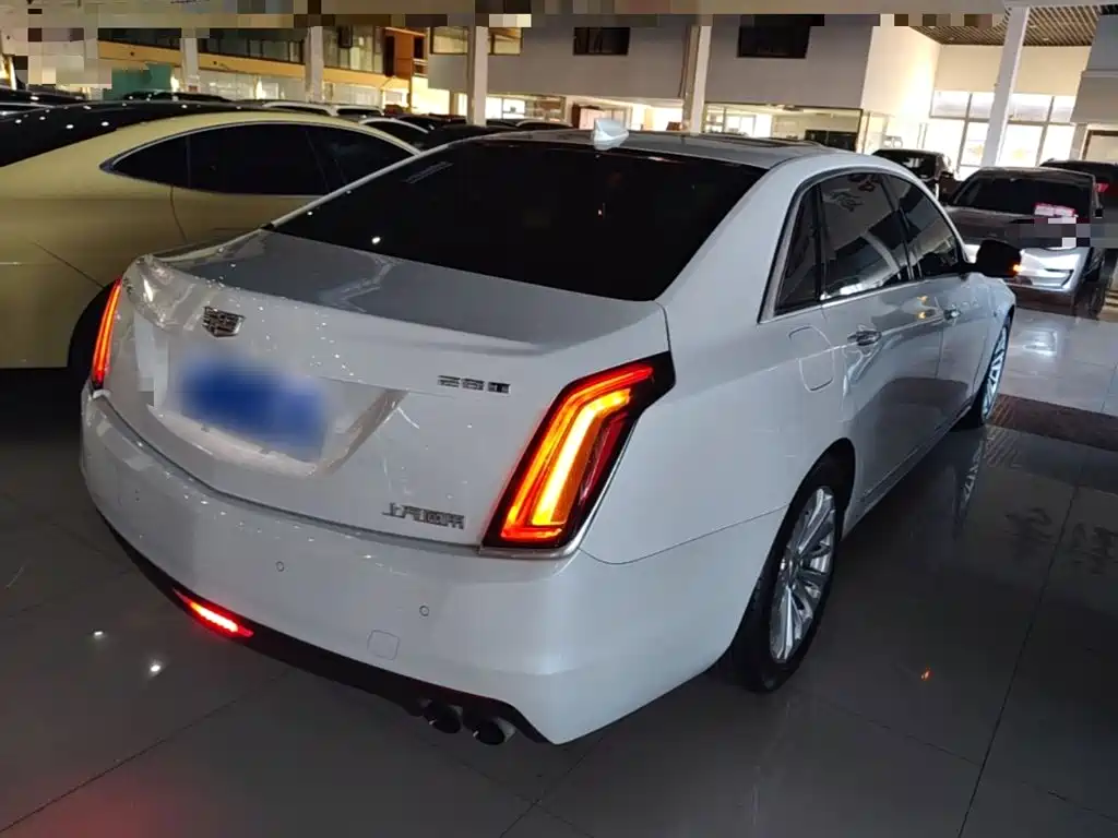 Cadillac CT6 — миниатюра 7