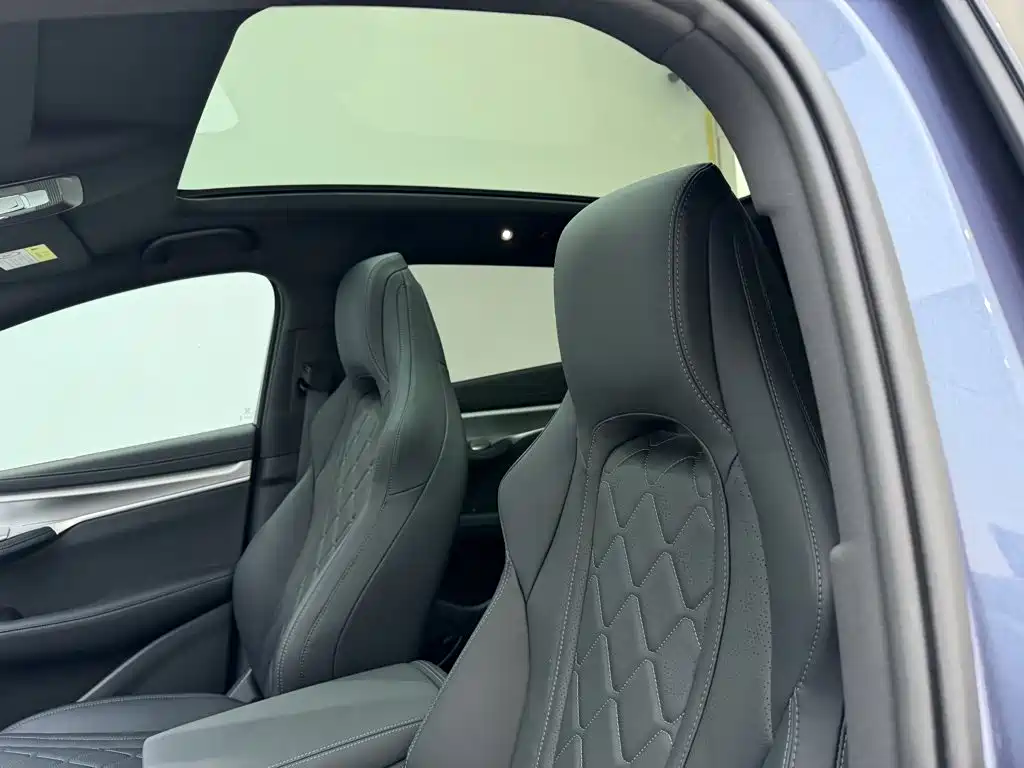BYD Sealion 07 EV — миниатюра 24