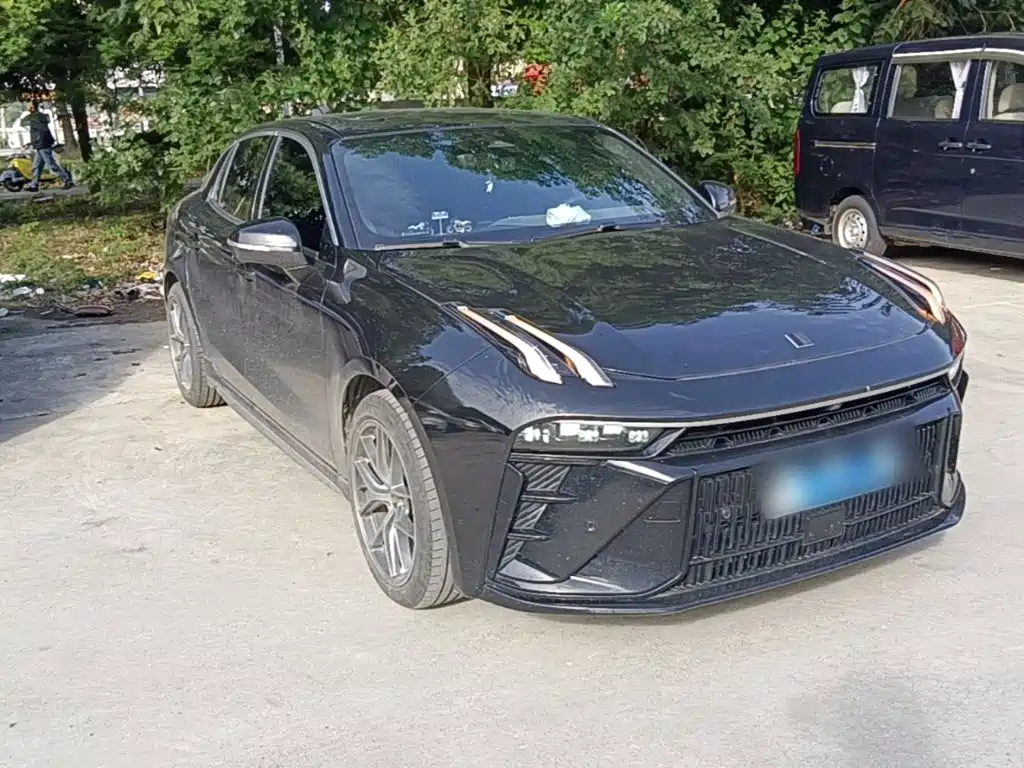 Lynk & Co 03 — миниатюра 4