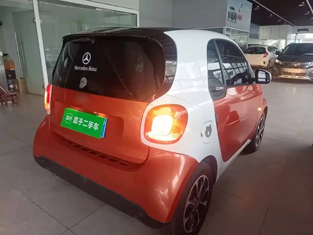 smart Smart Fortwo — миниатюра 7