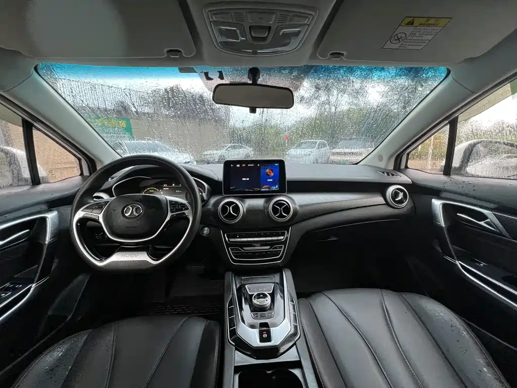 BAIC EU5 — миниатюра 8