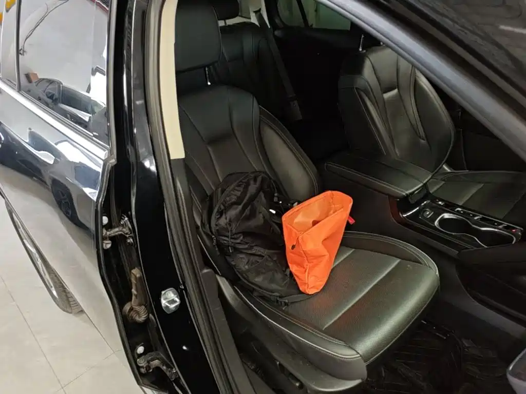 Buick Envision Plus — миниатюра 25