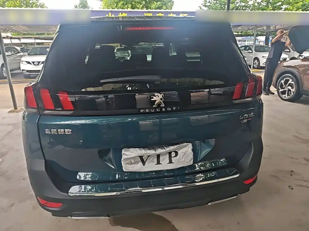 Peugeot 5008 — миниатюра 6