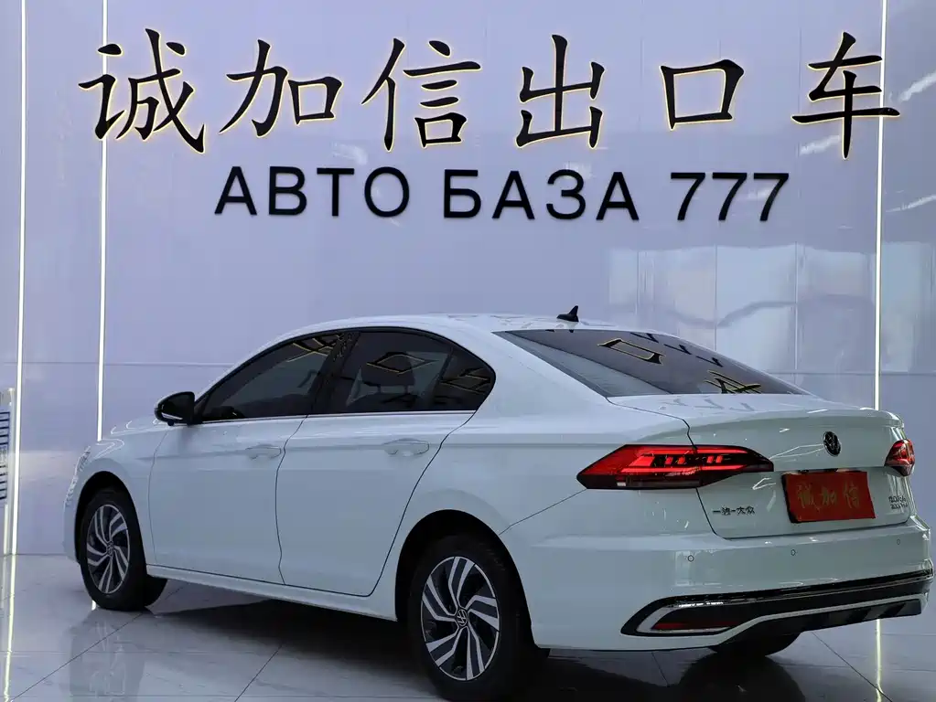 Volkswagen Bora — миниатюра 6