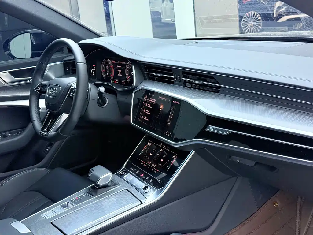 Audi A6L — миниатюра 6