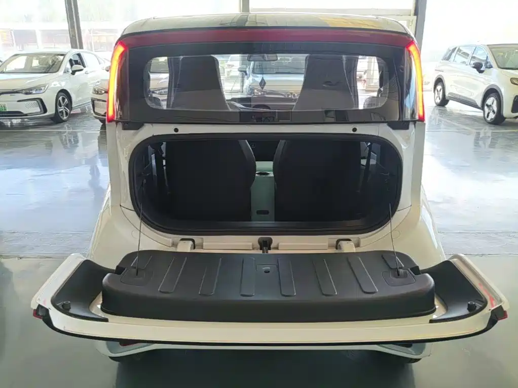 Wuling Nano EV — миниатюра 19
