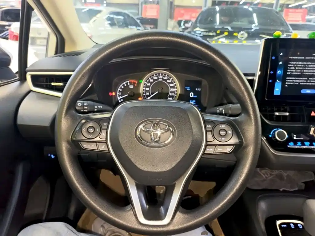 Toyota Corolla — миниатюра 11