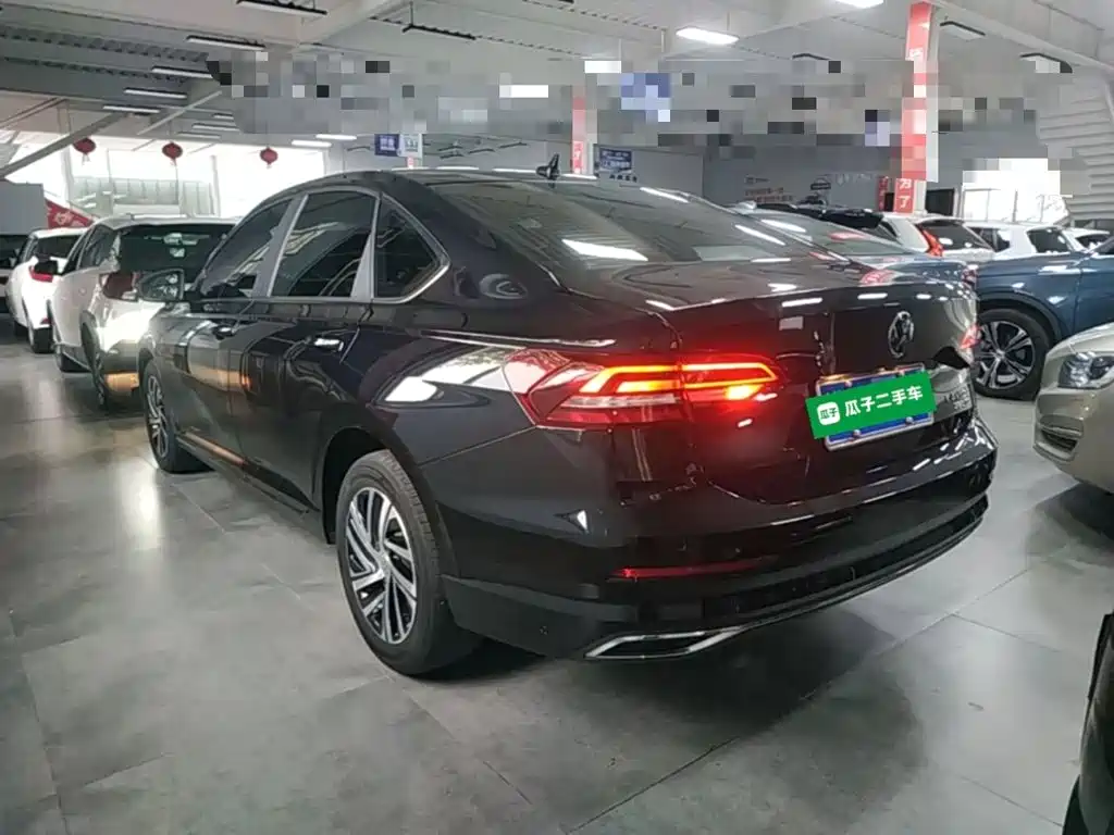 Volkswagen Lavida — миниатюра 5
