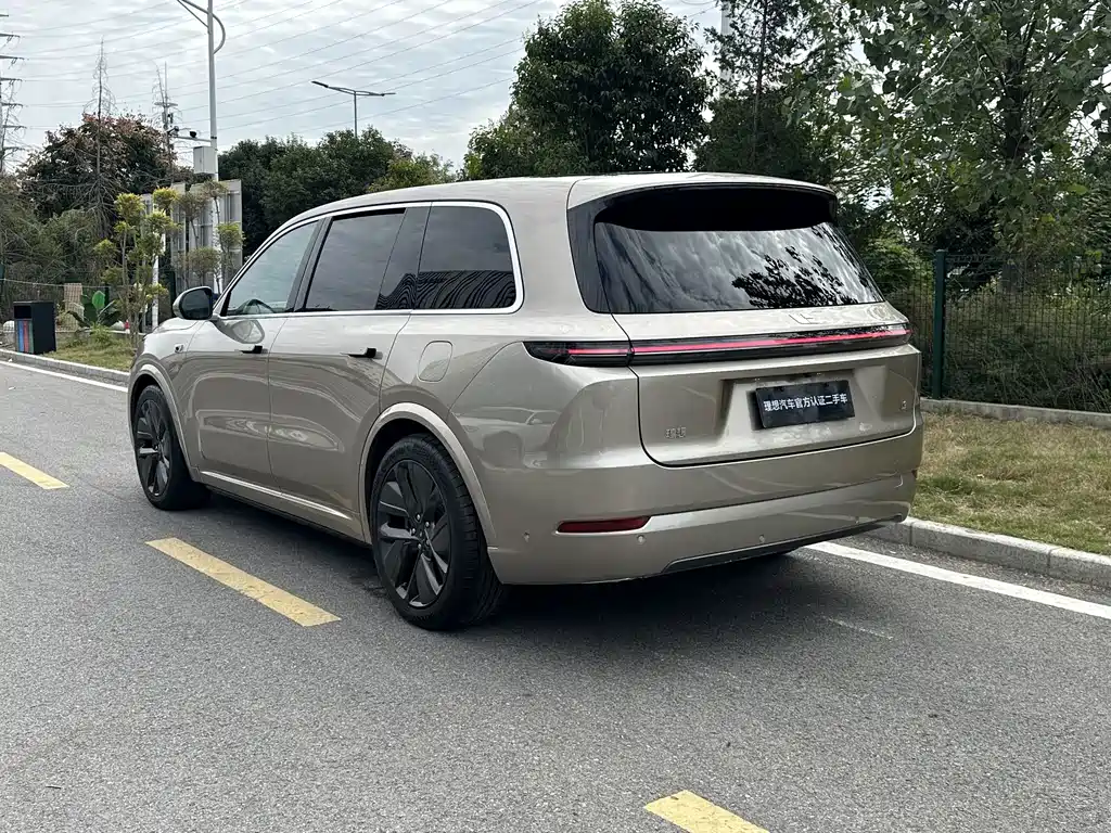 Li Auto Li L9 — миниатюра 12