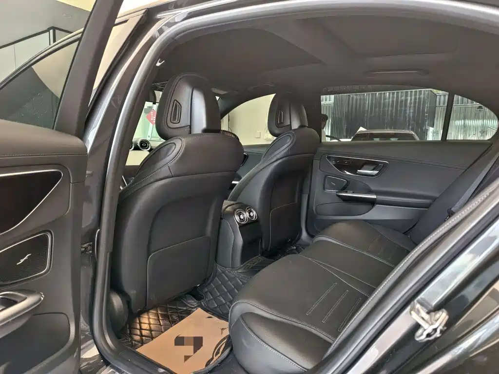 Mercedes-Benz C-Class New Energy — миниатюра 11