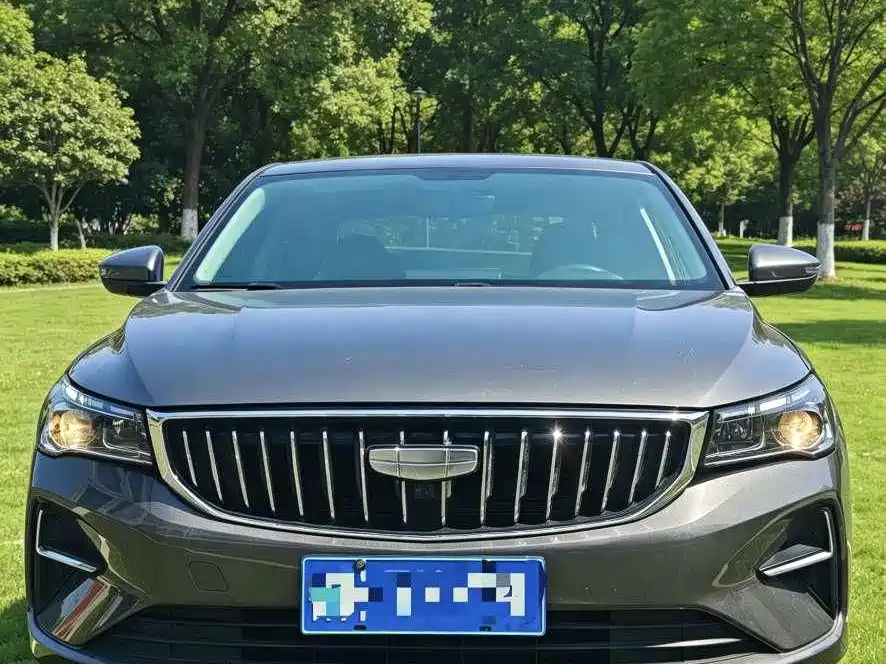 Geely Emgrand — миниатюра 7