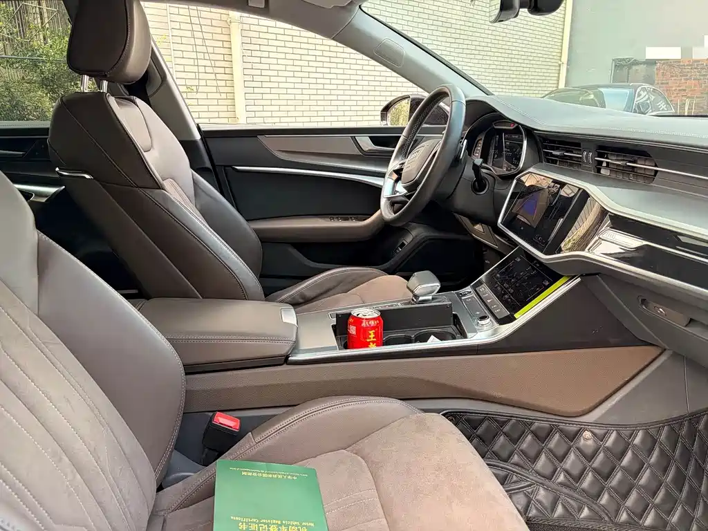 Audi A7L — миниатюра 4