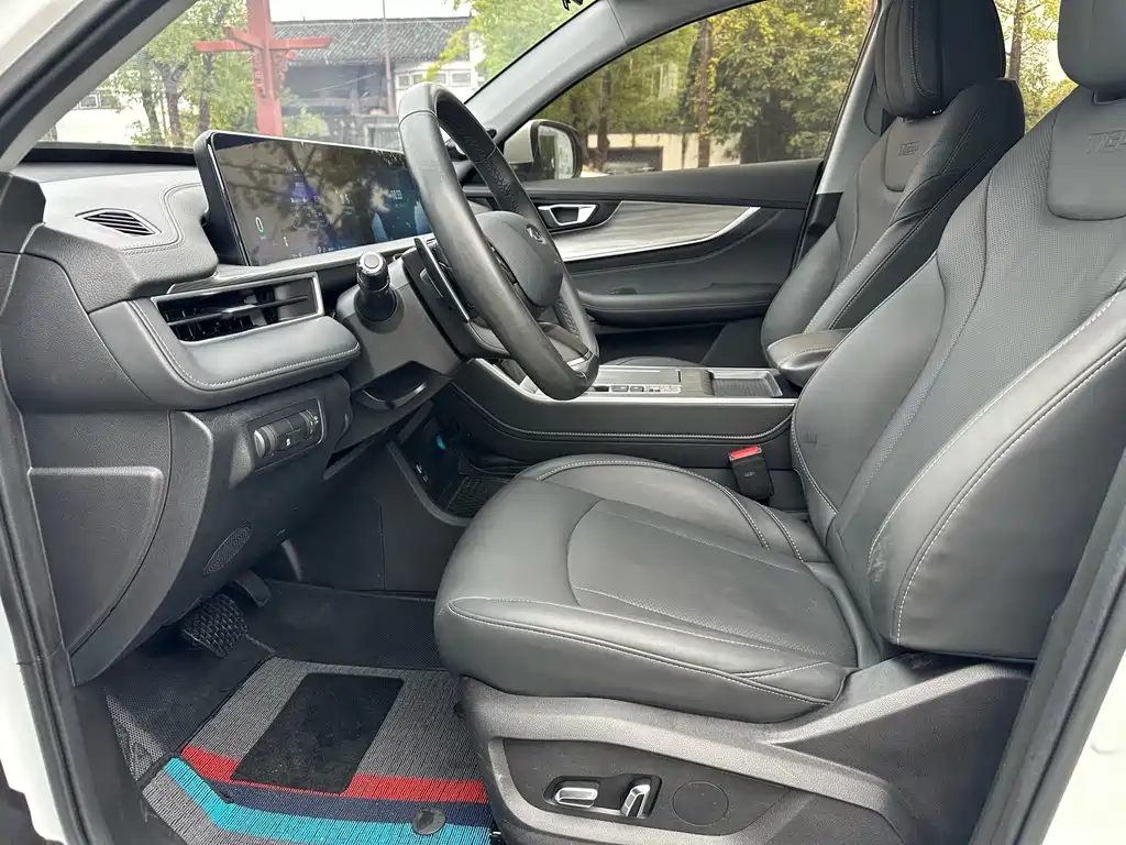 Chery Tiggo 8 — миниатюра 7