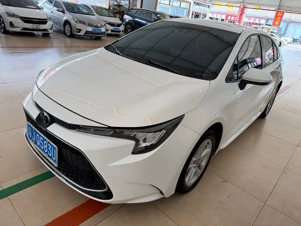Toyota Corolla Levin 2022 1.8H E-CVT Luxury