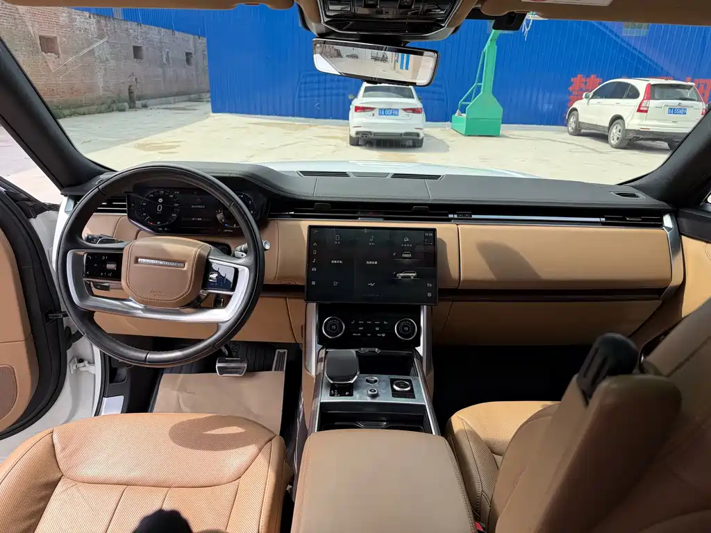 Land Rover Range Rover — миниатюра 9