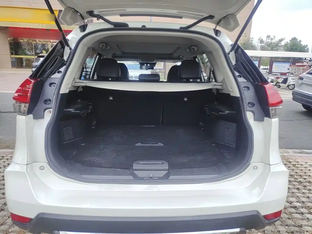 Nissan X-Trail — миниатюра 19