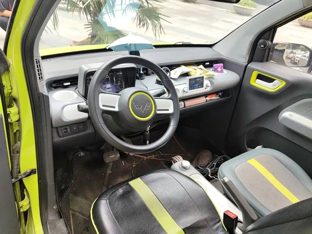 Wuling MINIEV — миниатюра 5