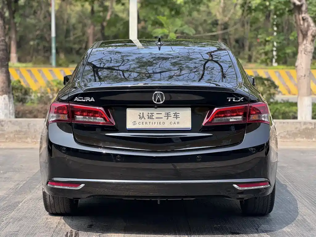 ACURA TLX