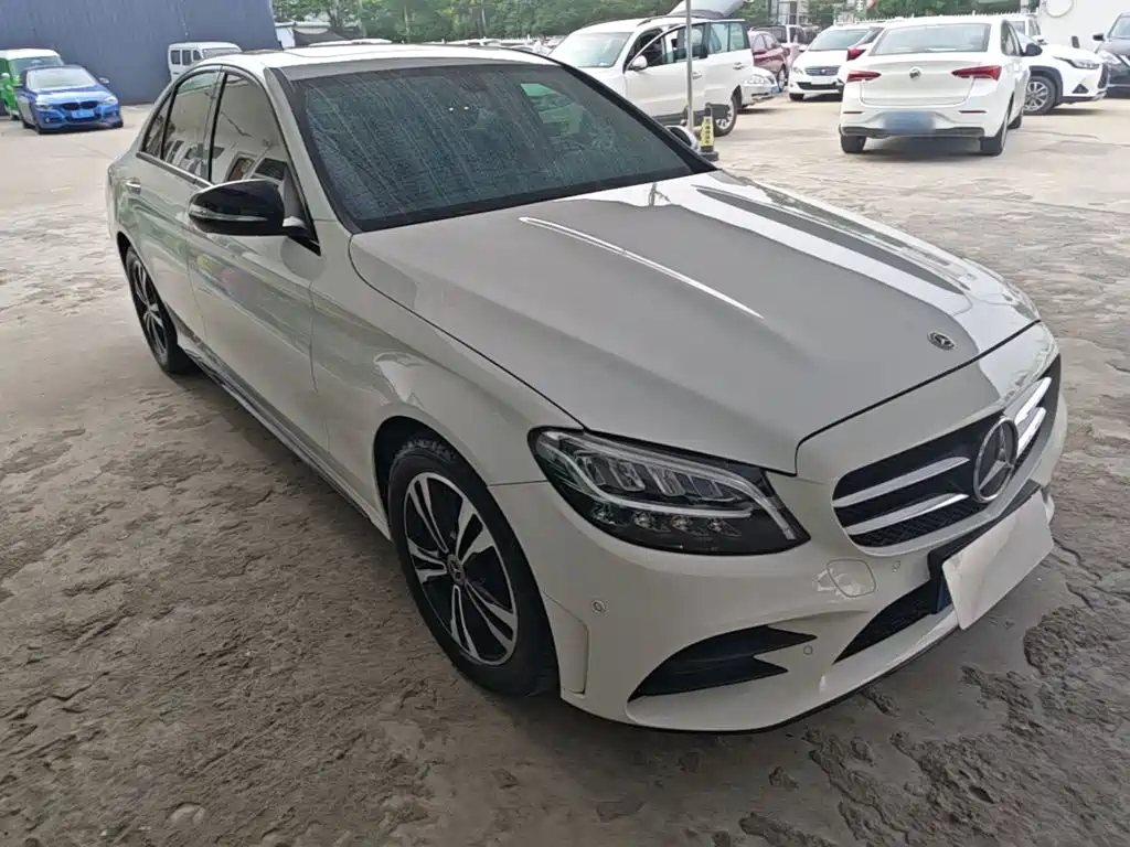 Mercedes-Benz C-Class — миниатюра 4