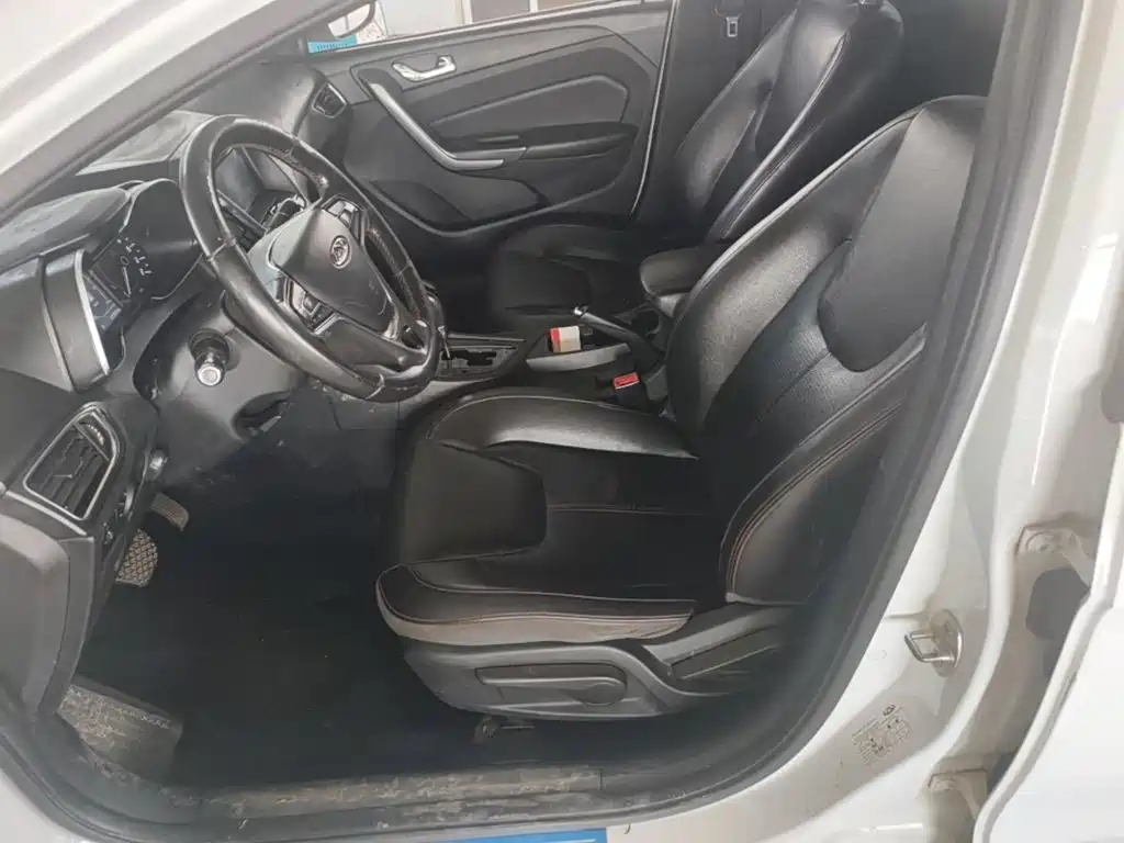 Chery Arrizo 5 — миниатюра 15