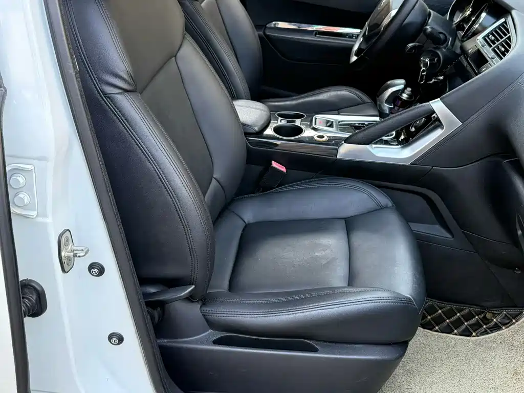 Peugeot 3008 — миниатюра 8
