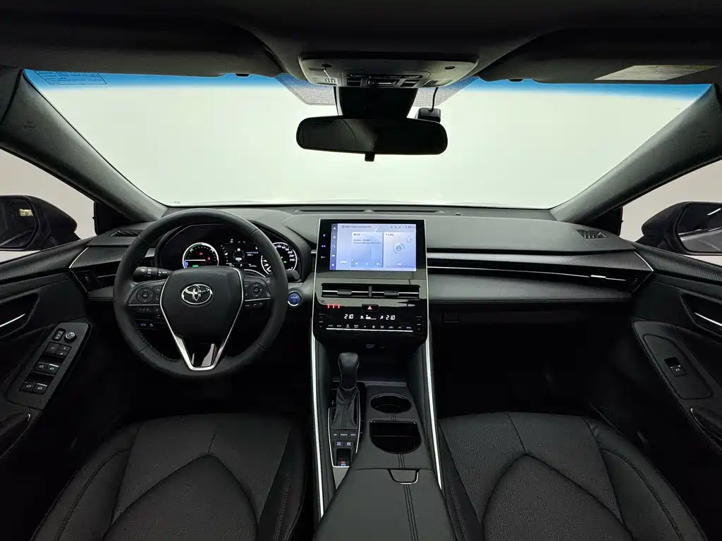 Toyota Avalon — миниатюра 10