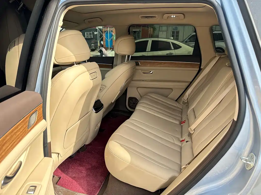 AITO ASK THE WORLD M7