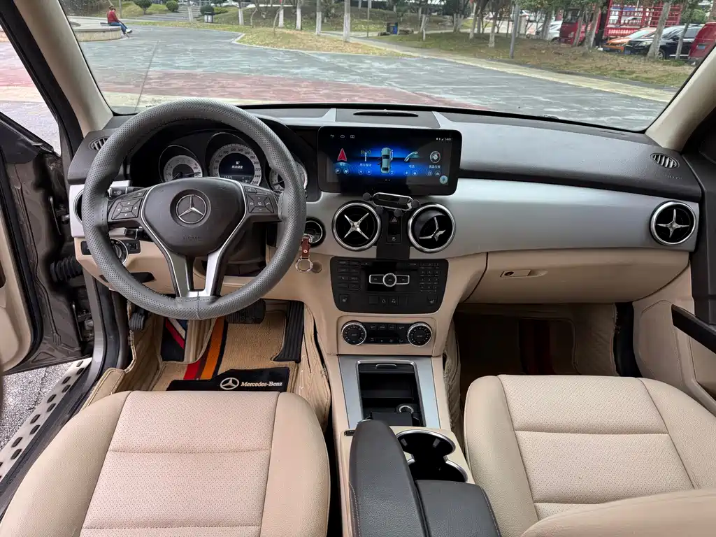 Mercedes-Benz GLK-Class — миниатюра 6